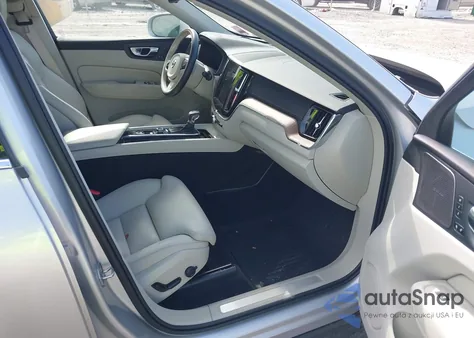 2020 Volvo Xc60 T5 Inscription from USA, damaged, VIN YV4102DL3L1525862